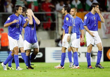 cassano_cry2_in_euro2004_italy_knockout.jpg